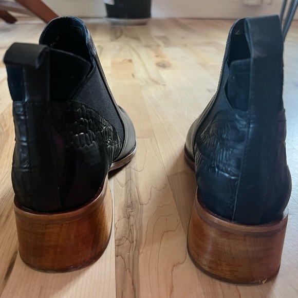 Black leather booties - Picture 4 of 4